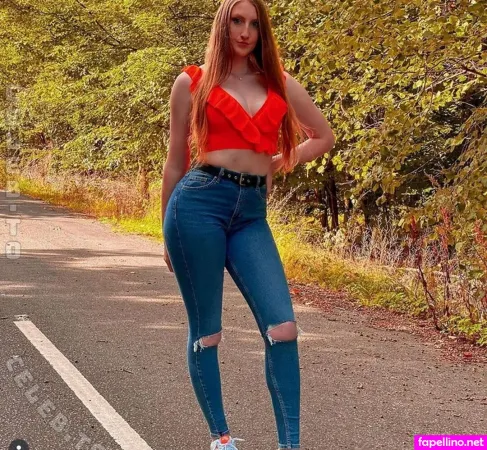 Lea Vohl OnlyFans Thumbnail #wJn8pwtbXn