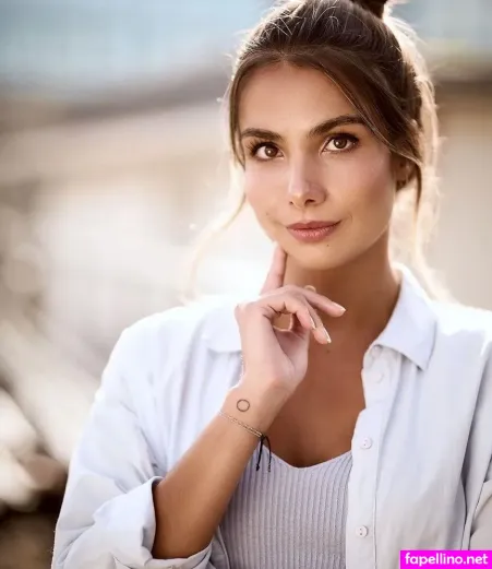 Lea Wagner OnlyFans Thumbnail #Qk7uIPB6fj