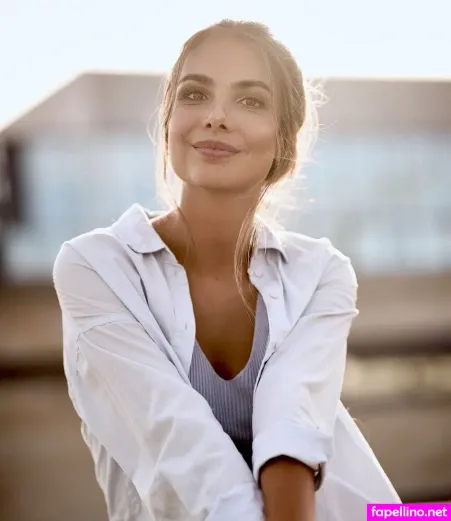 Lea Wagner OnlyFans Thumbnail #i6TstVHr9H