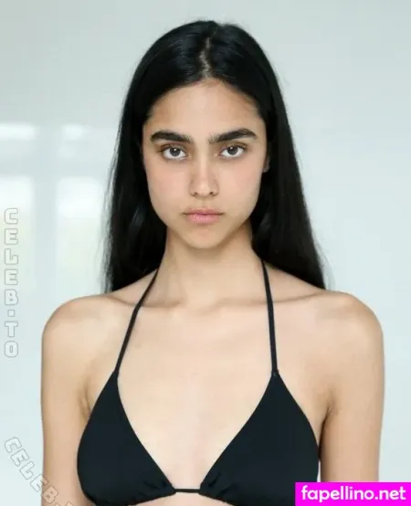 Lea Yami Magadi OnlyFans Thumbnail #YyQxBo5Uzn