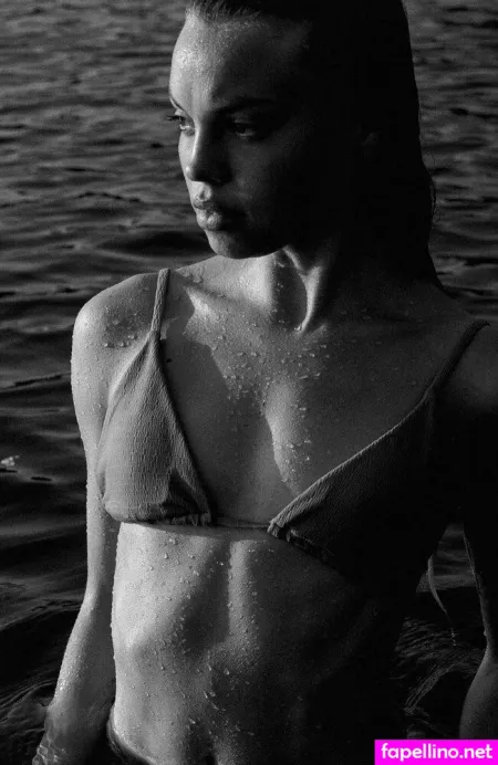 Lea Zoe Voss OnlyFans Thumbnail #JN9EYRvPCV
