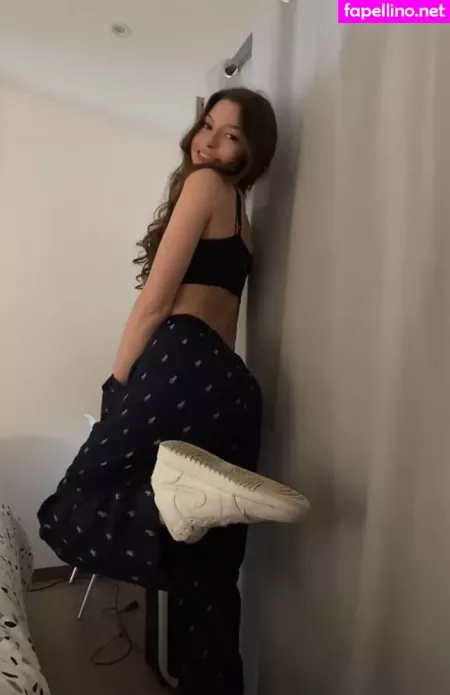 Lea OnlyFans Thumbnail #AFvrhM6sbW