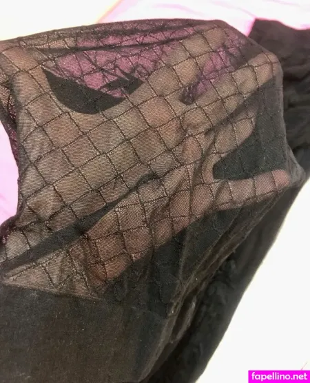 Leafoxy OnlyFans Thumbnail #E2UqsY7G0h