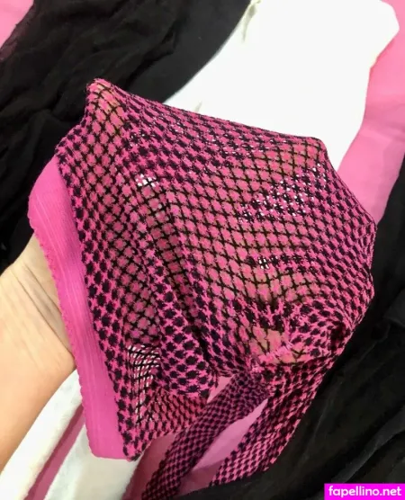 Leafoxy OnlyFans Thumbnail #HWqjuvWtRU