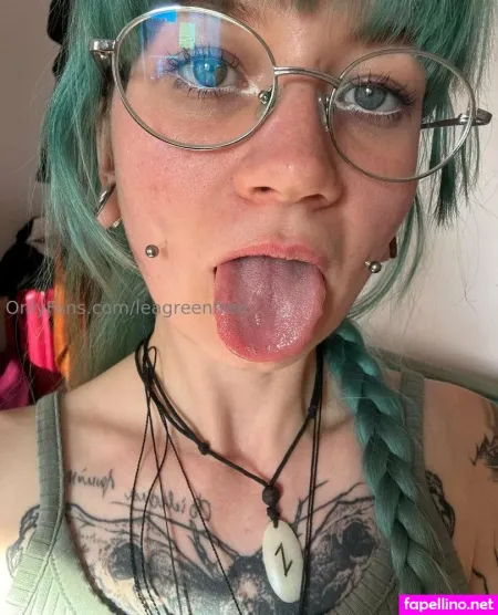 Leagreenfree OnlyFans Thumbnail #2eueKl2bBO