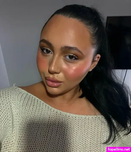 Leah Allsop OnlyFans Thumbnail #U7eYol80Qc