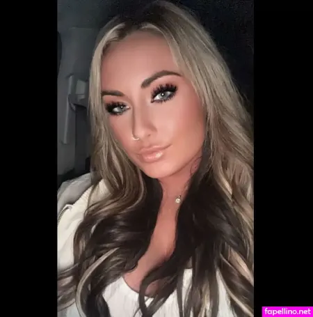 Leah Austin OnlyFans Thumbnail #GTISDqykbp