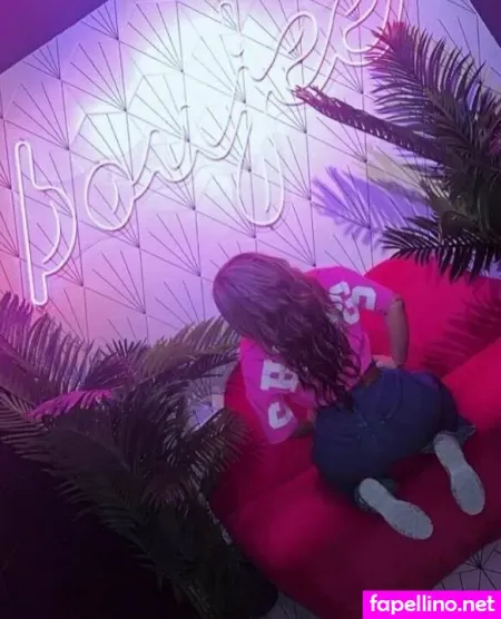 Leah Austin OnlyFans Thumbnail #u3r87KvZs9