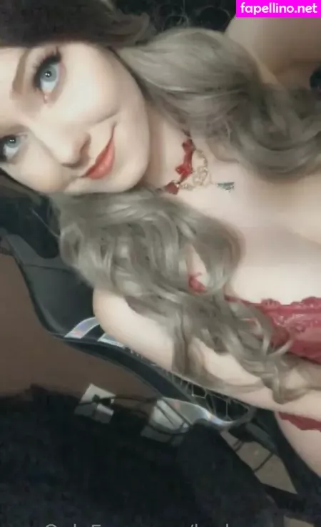 Leah Ayame OnlyFans Thumbnail #NGKp5eteKn