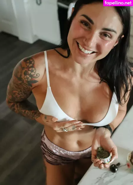 Leah Casciano OnlyFans Thumbnail #fL7HeklU7a