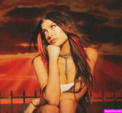 Leah Kate OnlyFans Thumbnail #9qWTC6q0wm