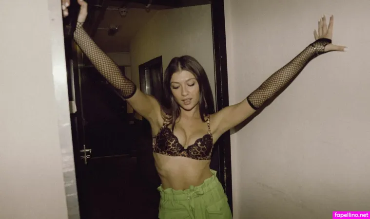 Leah Kate OnlyFans Thumbnail #EeD2ZIsNqm