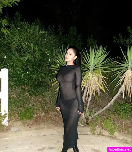 Leah Kateb OnlyFans Thumbnail #6ZLZuFhvYv