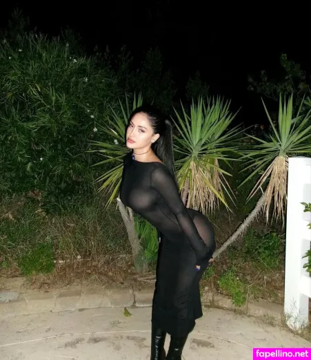 Leah Kateb OnlyFans Thumbnail #LeH2UHZPYK