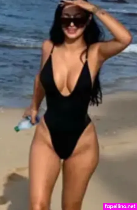 Leah Kateb OnlyFans Thumbnail #vXTg3QaKcL