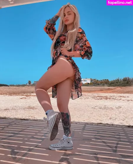 Leah Larsh OnlyFans Thumbnail #QTuTa97IlJ