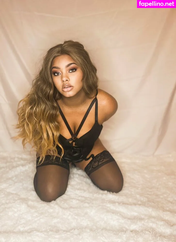 itsleahlayne, leahborucki_ Nude Leaked OnlyFans Photo #vWmm3S0dll