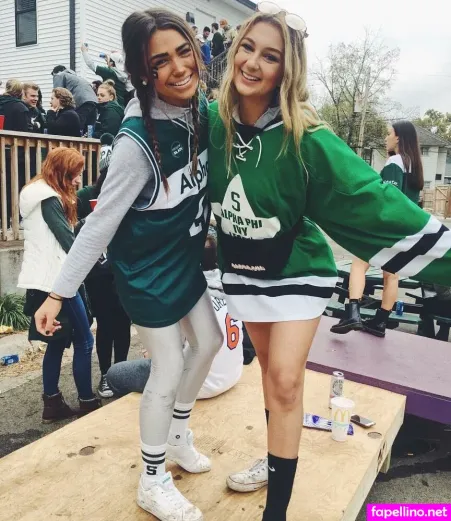 Leah Martin OnlyFans Thumbnail #sCTdNwKLZj