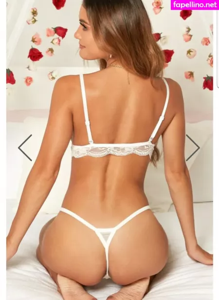 Leah Perkins Mimi Perkins OnlyFans Thumbnail #J9t2NXm0yg