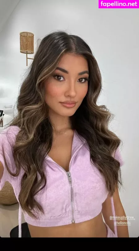 Leah Perkins Mimi Perkins OnlyFans Thumbnail #PAi6AAu7bw