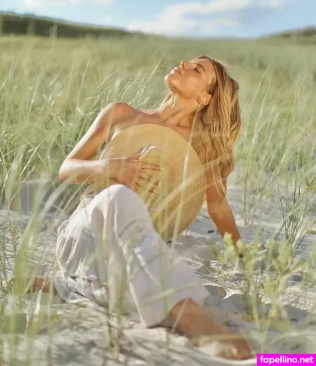 Leah Postol OnlyFans Thumbnail #1voGHOO6BE