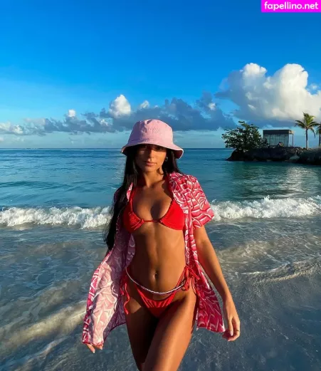 Leah Taylor OnlyFans Thumbnail #EDu6Z57ldW