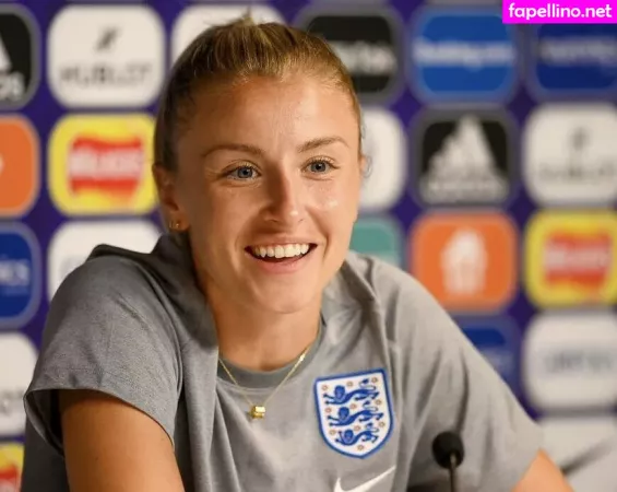 Leah Williamson OnlyFans Thumbnail #8vioab1gs5