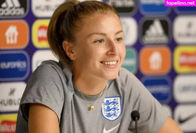 Leah Williamson OnlyFans Thumbnail #PTIojCd07z