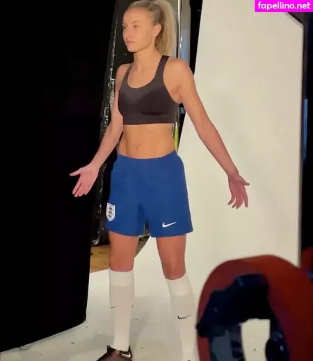 Leah Williamson OnlyFans Thumbnail #W6WhBFpgOH