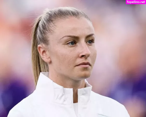 Leah Williamson OnlyFans Thumbnail #b8BJ7oKVWJ