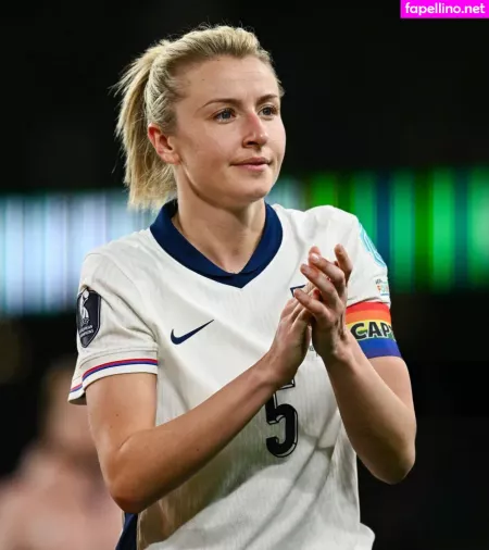 Leah Williamson OnlyFans Thumbnail #dOMzhfcDpA