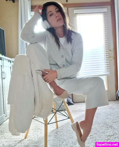 Leahdavisonme OnlyFans Thumbnail #gYDzf1voKB