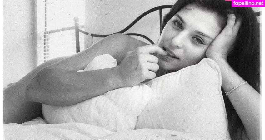 Leahgotti OnlyFans Thumbnail #H5n0sq80jY