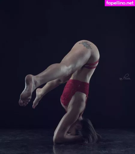 Leahgotti OnlyFans Thumbnail #YnzAZtnCNn