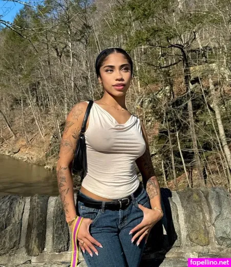 Leahhalton OnlyFans Thumbnail #xlDgKsGHbg