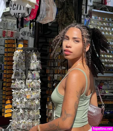 Leahhalton OnlyFans Thumbnail #yDIZqKPNHW