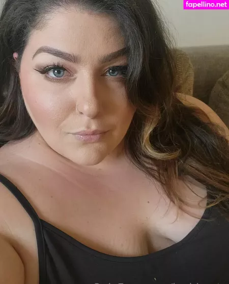 Leahhaute OnlyFans Thumbnail #0ibcD3QImZ