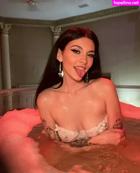 Leahjamesxo OnlyFans Thumbnail #n76OBTmJwh