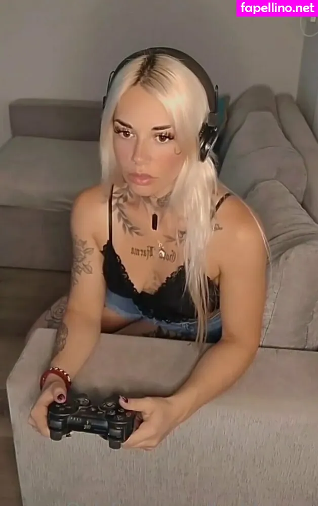 leah_lars, leahlarsen Nude Leaked OnlyFans Photo #PlE7ckatAp