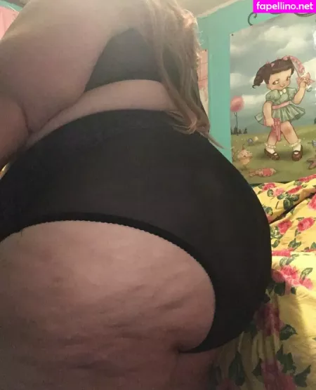 Leahloolabelle OnlyFans Thumbnail #yEItItkeSB