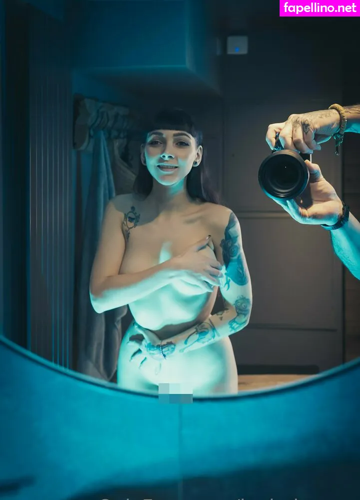 leahobscure, leahobscureofficial Nude Leaked OnlyFans Photo #59UvYYZ9tf