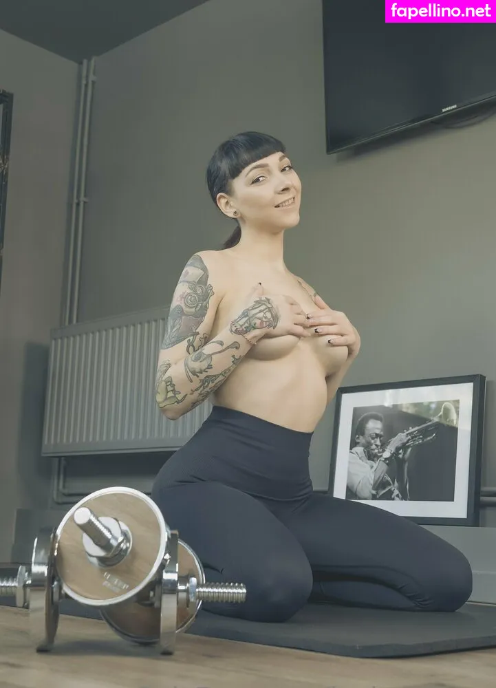 leahobscure, leahobscureofficial Nude Leaked OnlyFans Photo #SpS8RNIftA