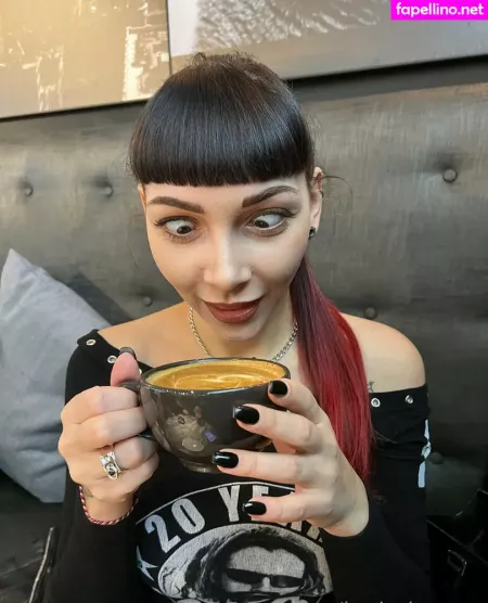 Leahobscure 1 OnlyFans Thumbnail #XlOWGm49Ip