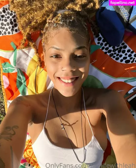 Leahsade OnlyFans Thumbnail #DmOGQmaSyQ