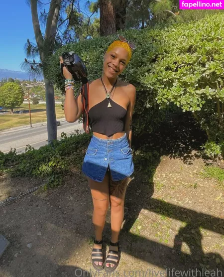 Leahsade OnlyFans Thumbnail #QKEVKB7X9p