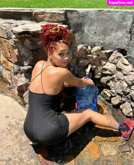 Leahsade OnlyFans Thumbnail #RCRDgpEgah