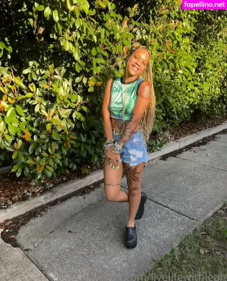 Leahsade OnlyFans Thumbnail #ZNnsiruDCM