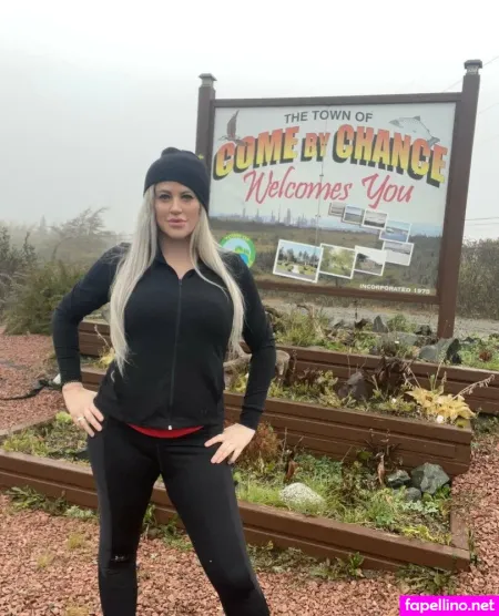 Leahsplayhaus OnlyFans Thumbnail #6JOmUtiVIJ