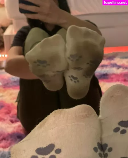 Leahsprettyfeet OnlyFans Thumbnail #lvyZWiVqi4