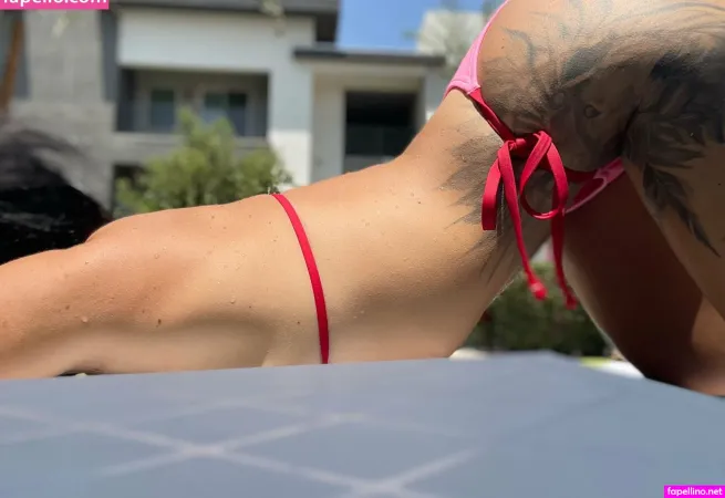 Leahtaaylor99 OnlyFans Thumbnail #RyVgypaL3m